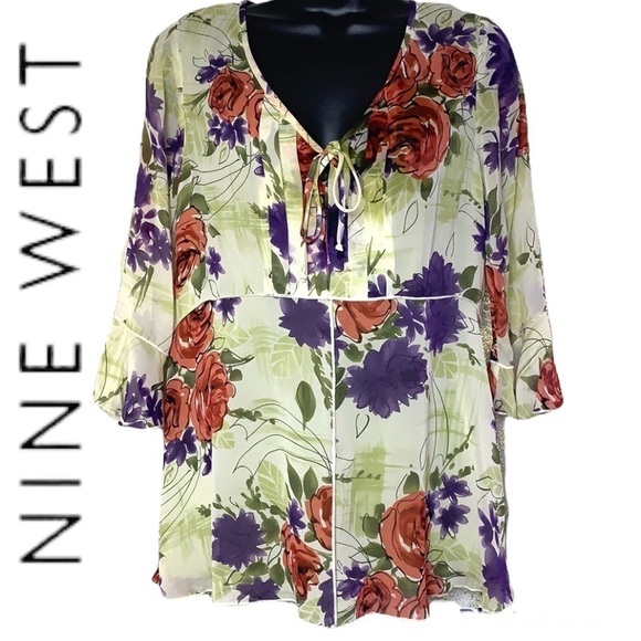 Nine West Light Cream Floral Print Bell Sleeve 100% Silk Blouse Size 8 - Picture 1 of 14